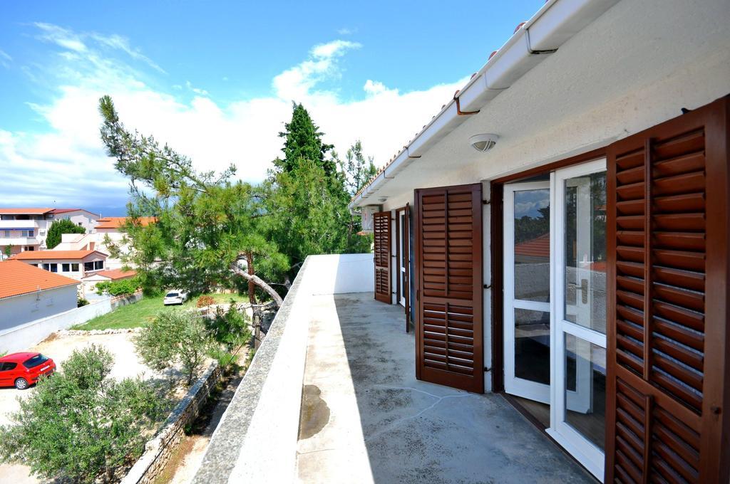 Apartments Renato โนวาลยา ภายนอก รูปภาพ