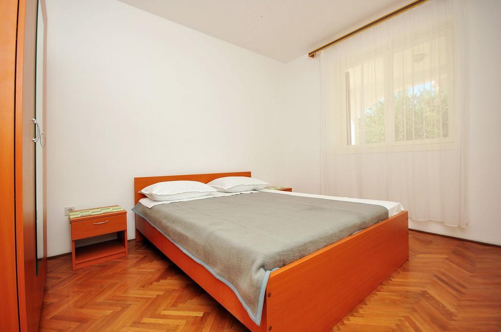 Apartments Renato โนวาลยา ภายนอก รูปภาพ